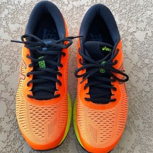 Men's Asics Kayano 25 Running Shoes, size 10.5